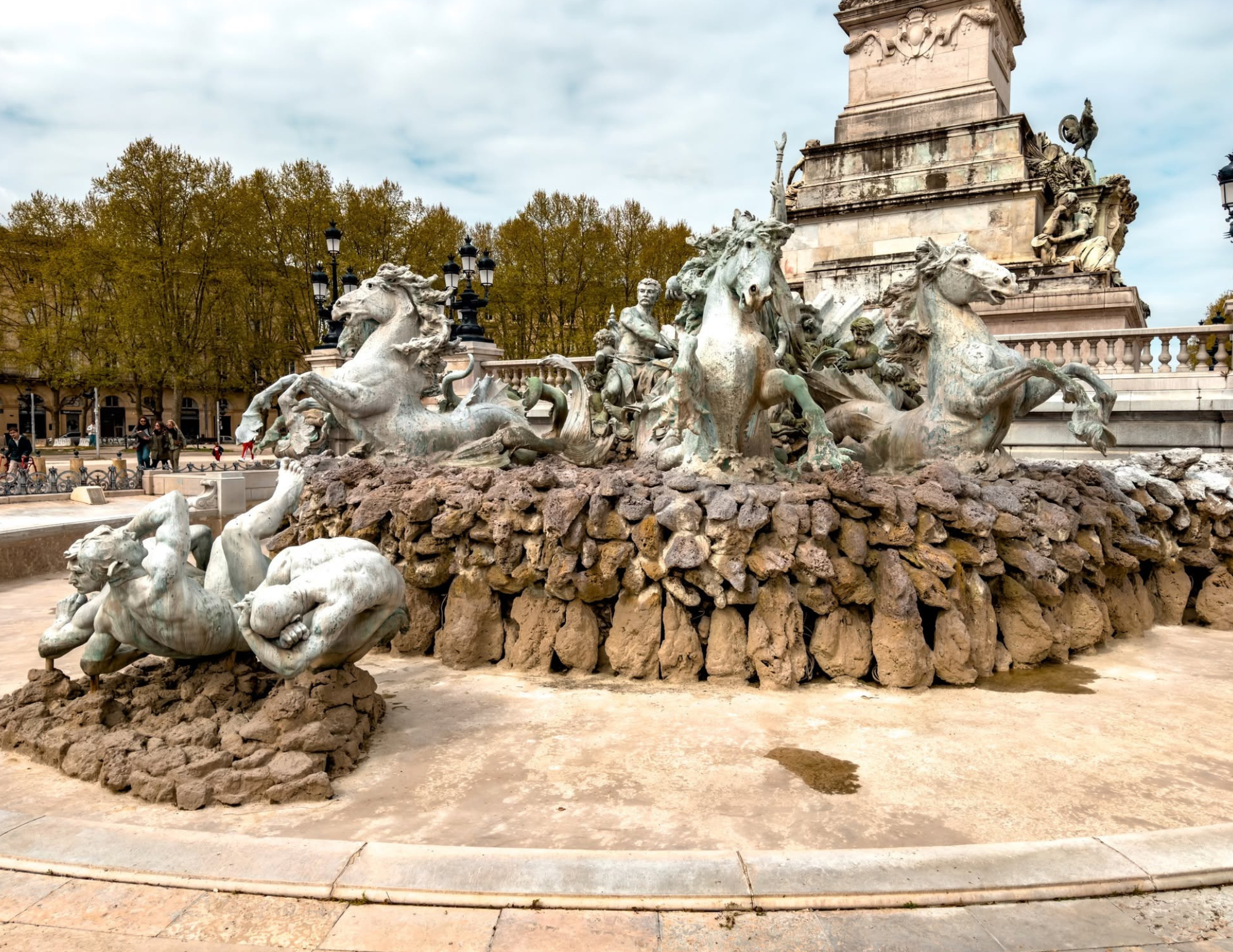 Best Things to Do in Bordeaux France (3).png